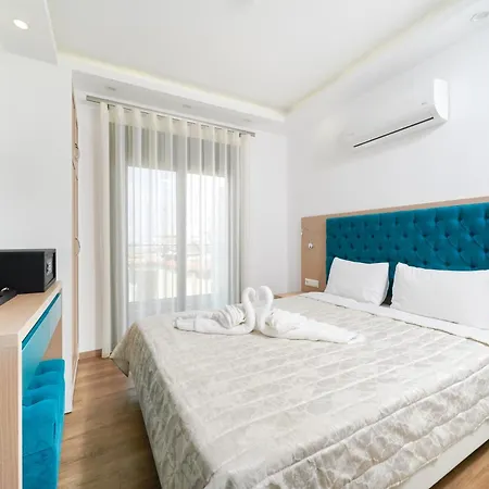 Medusa Hotel 2*