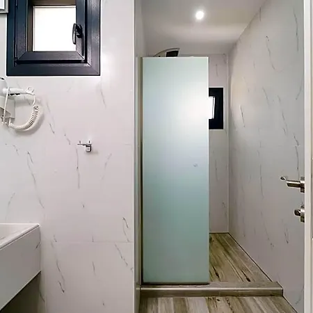 Medusa Hotel 2*